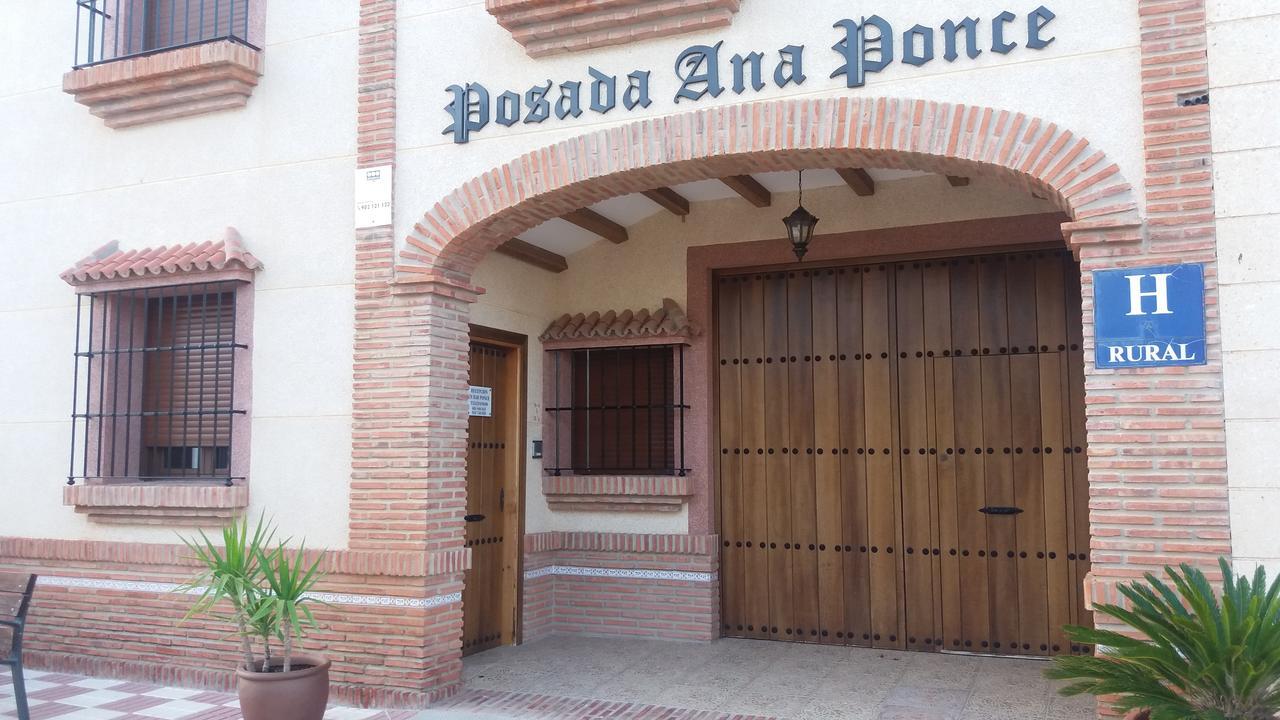 Posada Ana Ponce Sierra de Yeguas Exterior photo